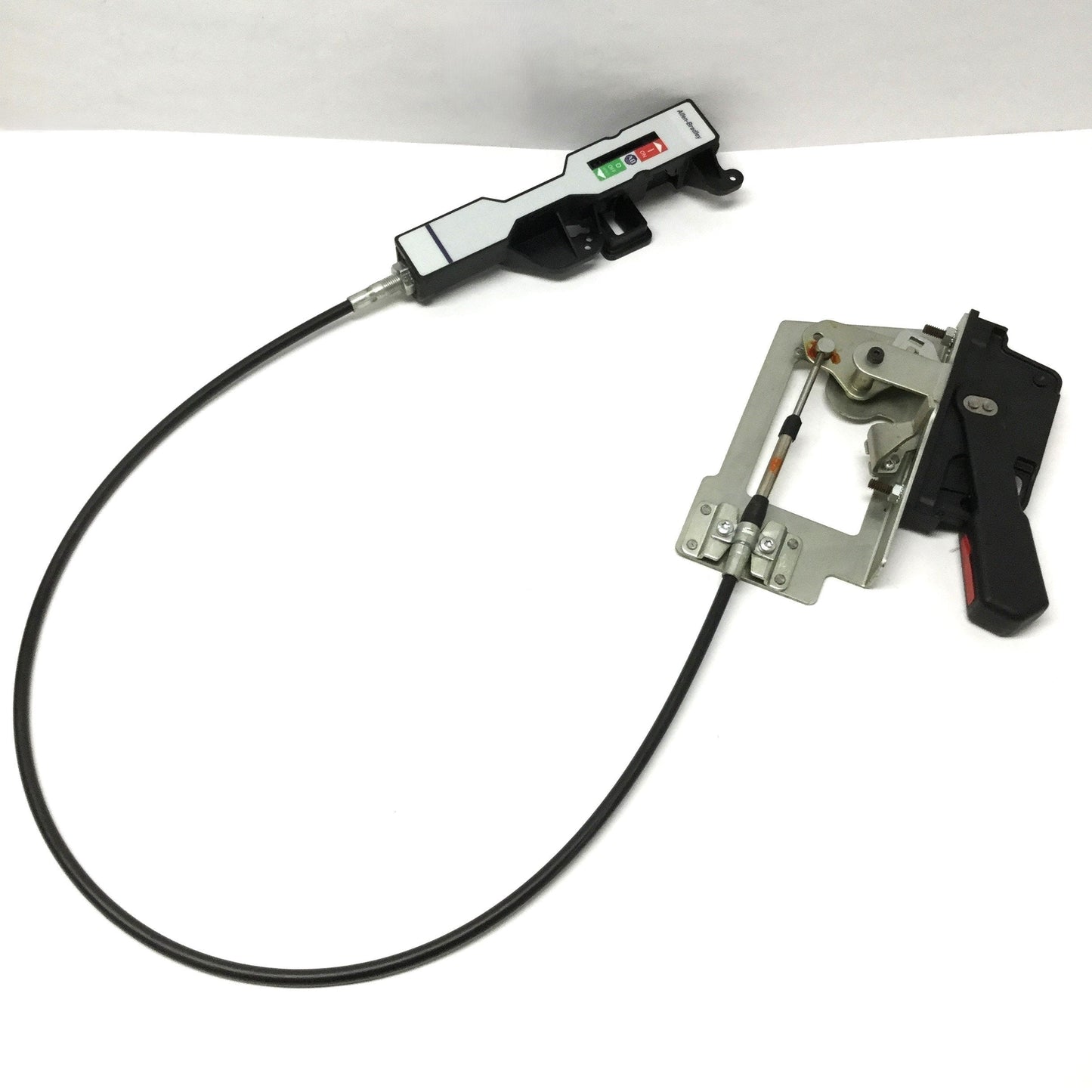 Used Allen Bradley 140G-H-FCX04 Circuit Breaker Cable Operator, Flange, 4ft L, 125A
