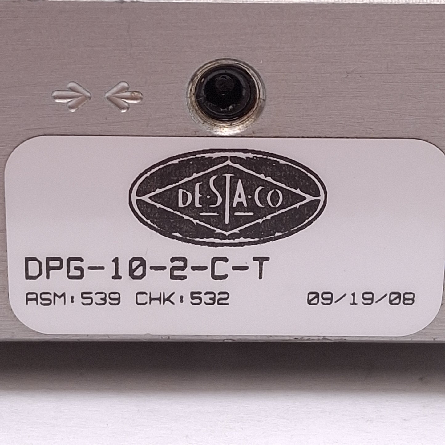Used Destaco DPG-10-2-C-T Parallel Gripper, 0.5in Stroke, 40-100PSI, 50lbf, #10-32