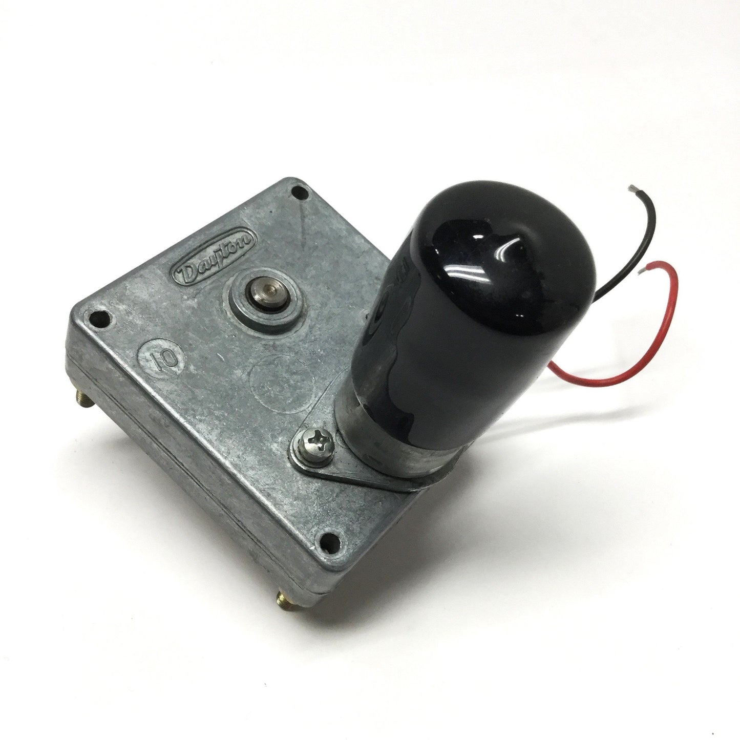 Used Dayton 2L011 Permanent Magnet DC Gear Motor 12VDC, 10in-lb, 146:1 Ratio, 50RPM
