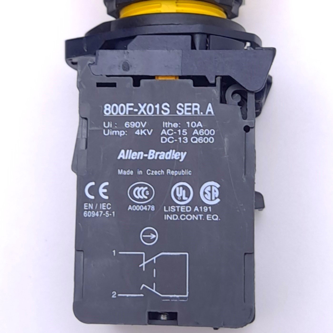 Used Allen Bradley 800FP-LMT44 800F-X01S Illuminated Twist Pushbutton, ø40mm, NC SM