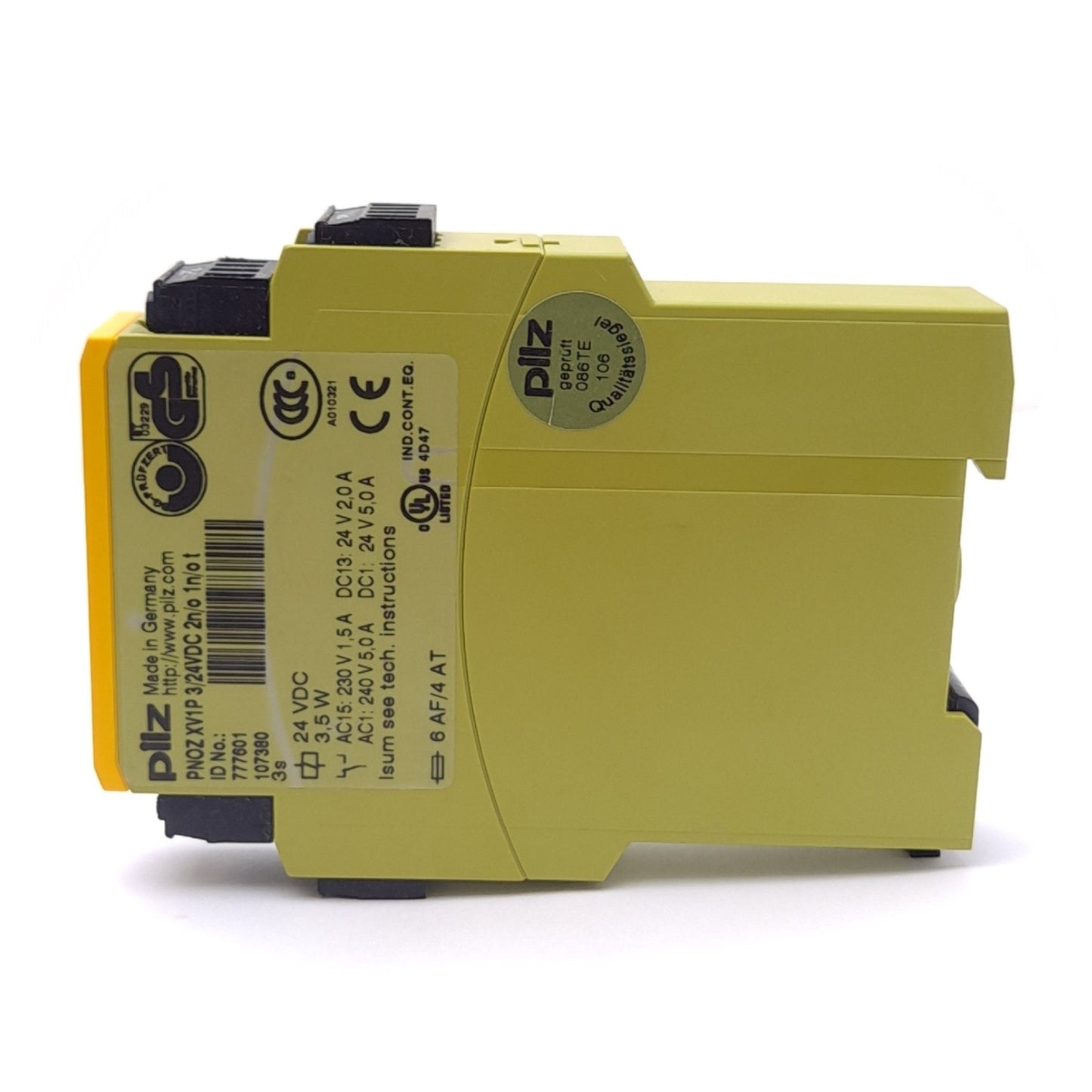 Used Pilz PNOZ XV1P 3/24VDC 2n/o 1n/o t Safety Relay, 24VDC, 2-Input, 2NO + 1NO Out