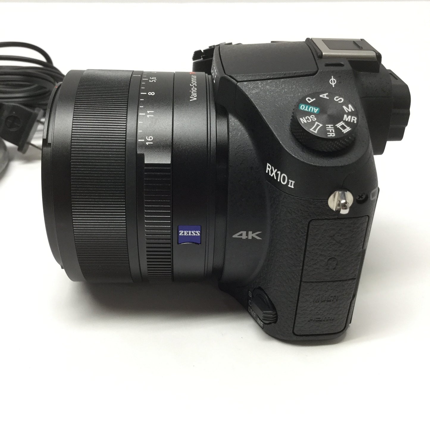Used Sony DSC-RX10M2 Cyber-Shot Digital Compact Camera 20.2MP HD/4K, f2.8, 1" RS CMOS