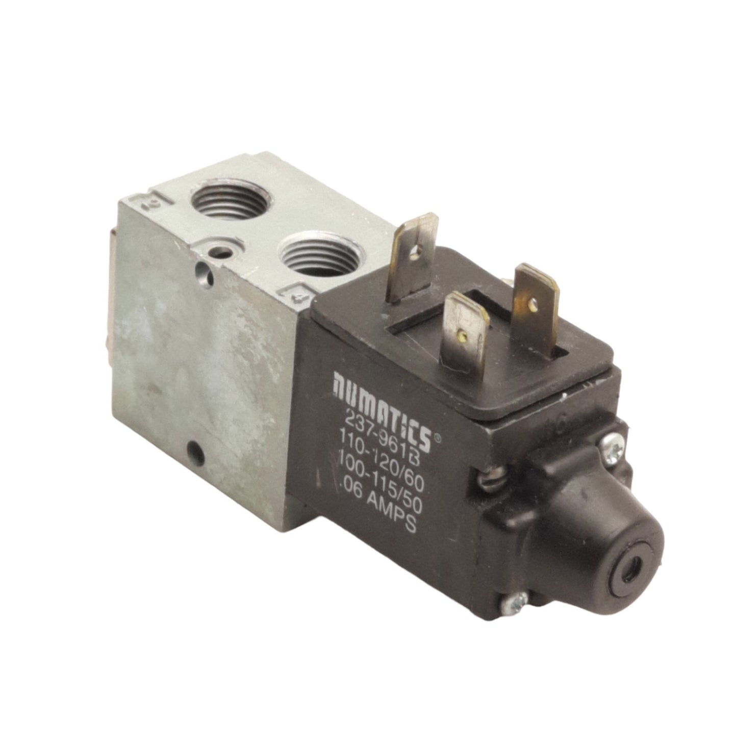 Used Numatics L01SA4592000030 Solenoid Valve, 4/2 Way, 1/8 NPTF, 110VAC Coil, 150 psi