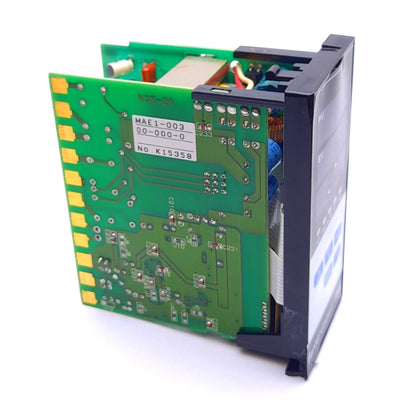 Used Barber Colman MAE1-00300 Temperature Controller, 0-1600°F Type J, *Chipped Bezel