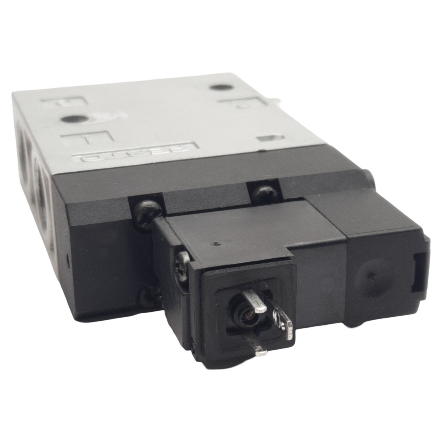 Used Festo CPE24-M1H-3OL-3/8 Solenoid Valve, 3/2-Way NO, 2.5-10bar, G3/8, 24VDC Coil