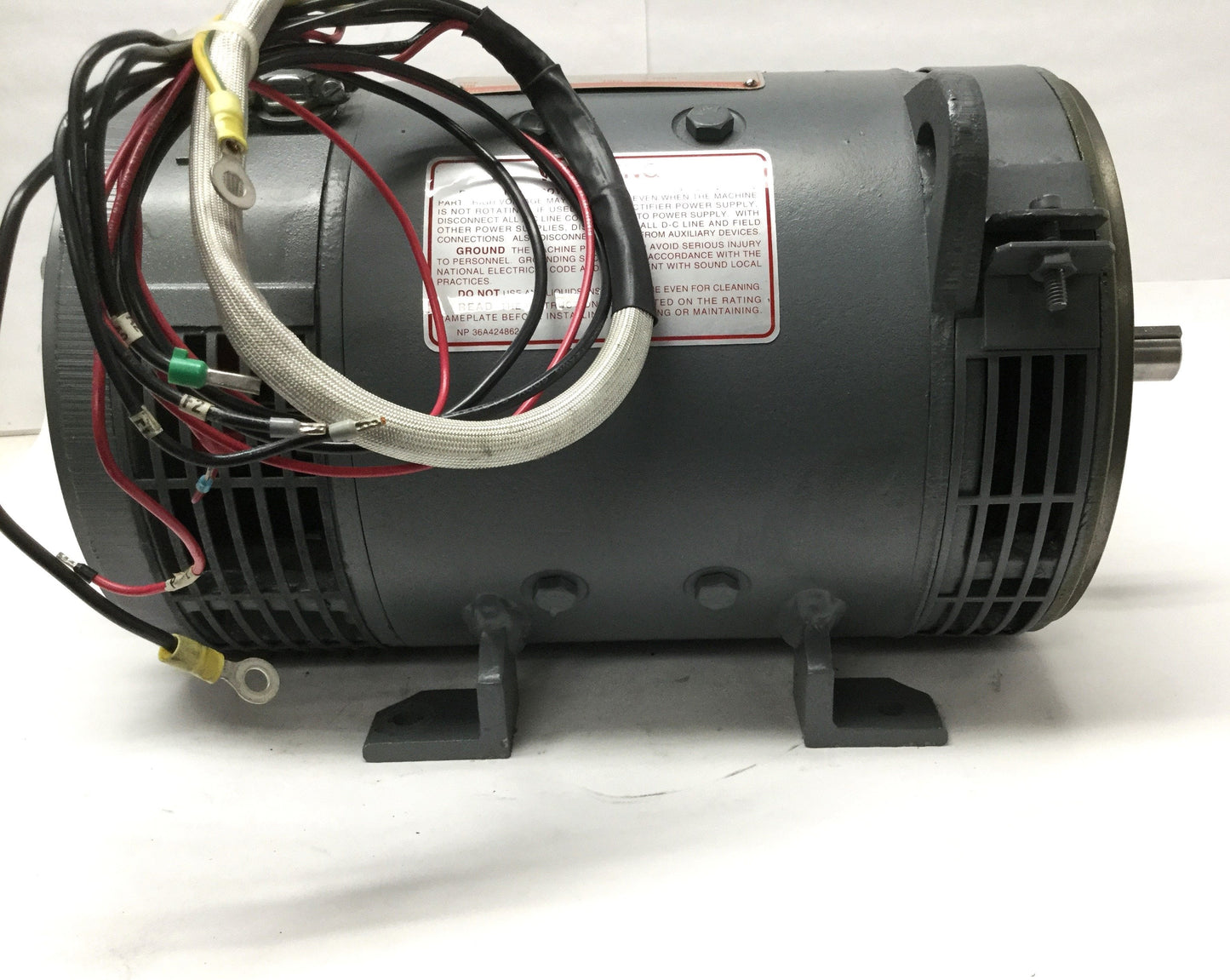 Used GE 5CD143UE801B801 Kinamatic DC Motor 180VDC, 5HP, 2500RPM, Ø7/8" Shaft