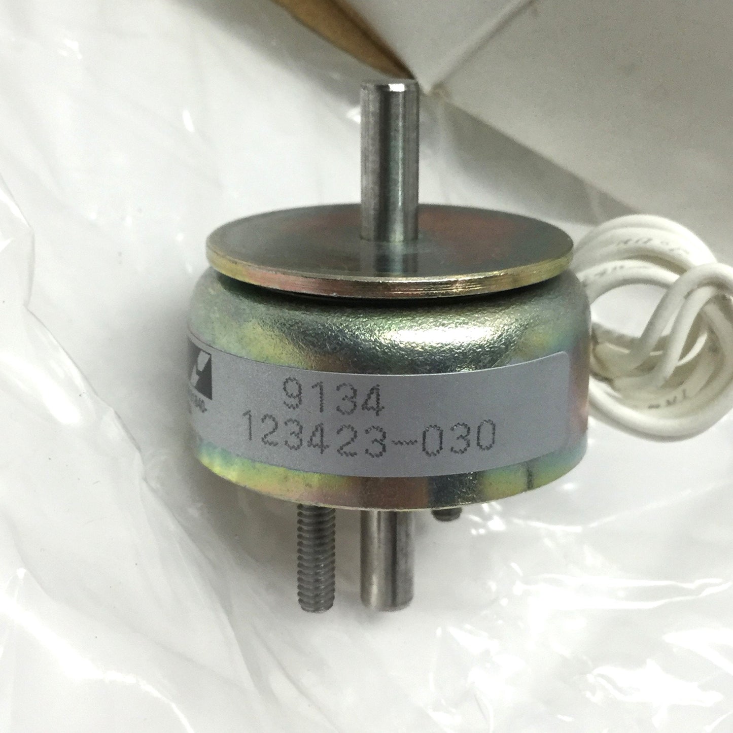 New – Open box Ledex 123423-030 Low Profile Push or Pull Solenoid, 12lb Force, 13-42VDC Coil