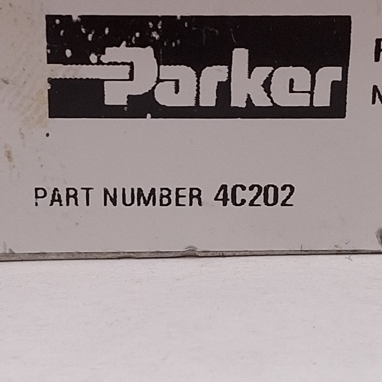 Used Parker 4C202 Pneumatic Manifold, 2-Station, 2-Way NC, 1/4in NPT, 24VDC Coils