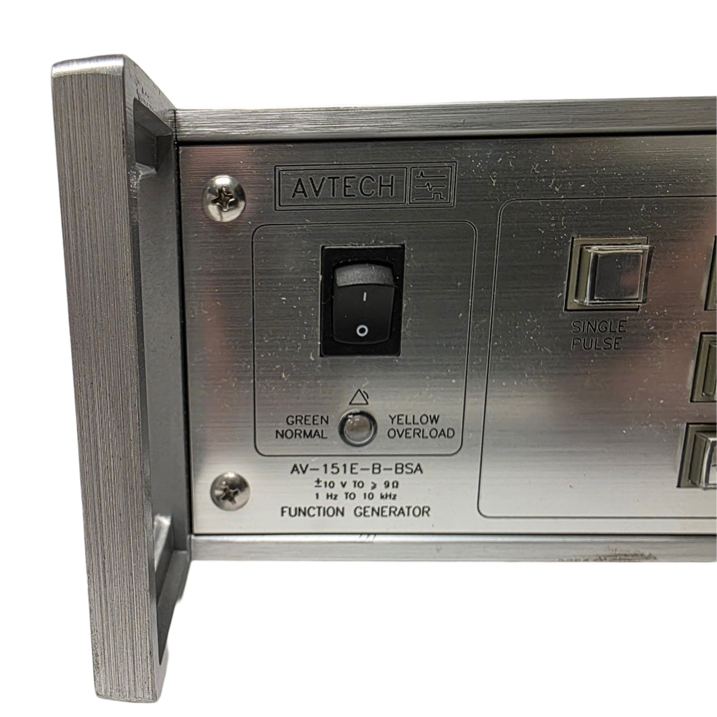 Used AVTECH AV-151E-B-BSA Function Generator, Sine Square Triangle, +/-25V, 1Hz-20kHz