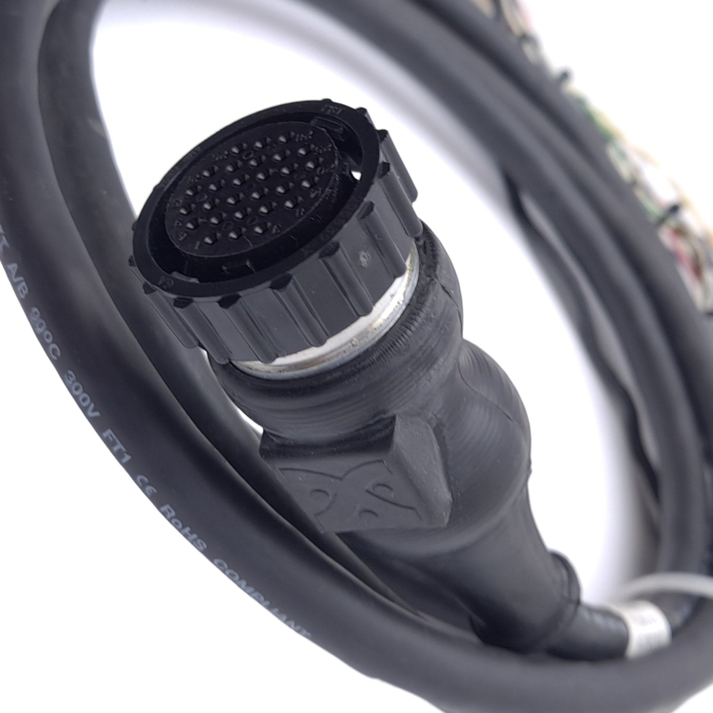 Used Flex Cable FC-CFBM6DF-CBAF-M002 Servo Motor Feedback Cable, 28-P Female, 2m