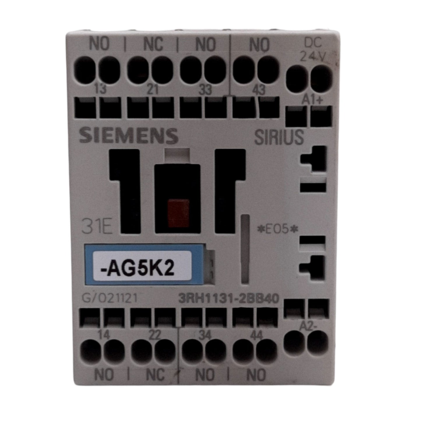 Used Siemens 3RH1131-2BB40 Contactor Relay, 4-Pole 3NO+1NC, 10A 600VAC, Coil 24VDC
