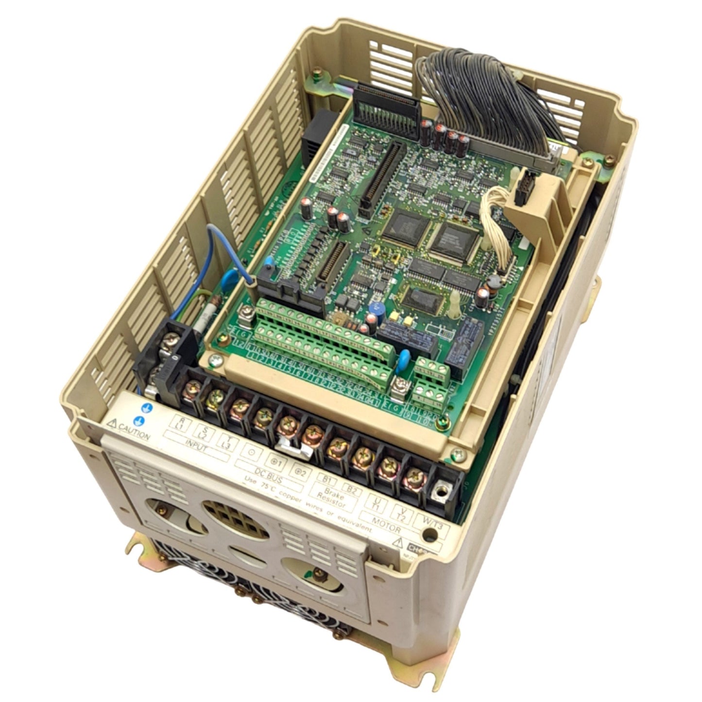 Used Yaskawa CIMR-G5C47P5 Varispeed Inverter 3-Phase, 400VAC 26A In, 0-460VAC 18A Out