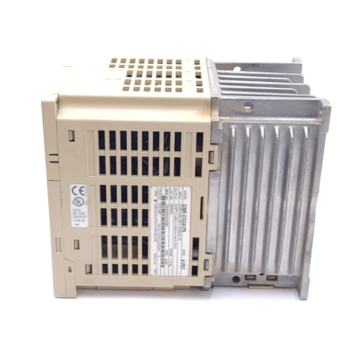 Used Yaskawa CIMR-V7CC41P5 VS-606V7 Inverter, 3-Phase, 400VAC In, 460VAC 4.8A Out