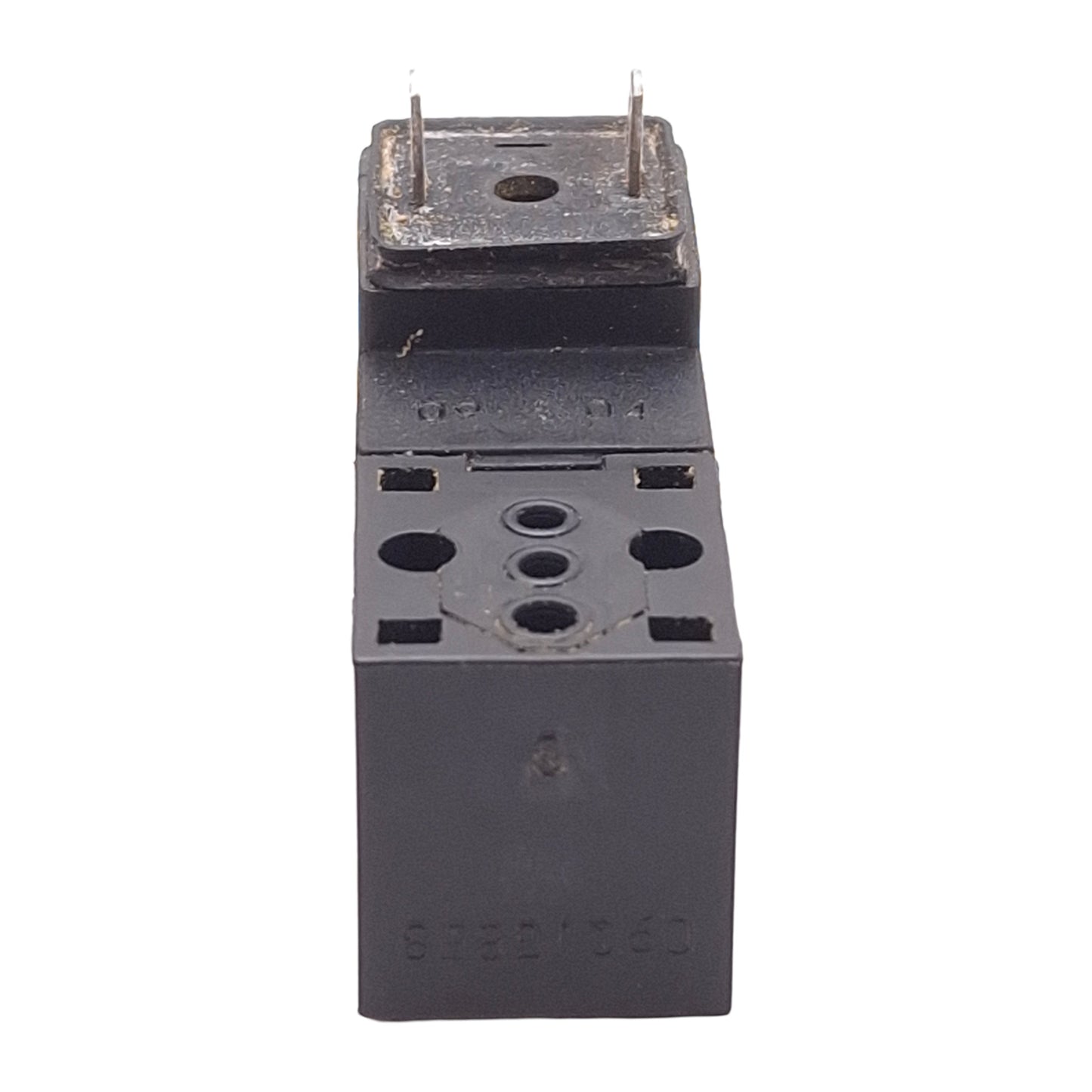 Used Pneumax N338.R0E-8 Solenoid Valve, 3/2 Normally Closed, 0-10bar, 24VDC Coil