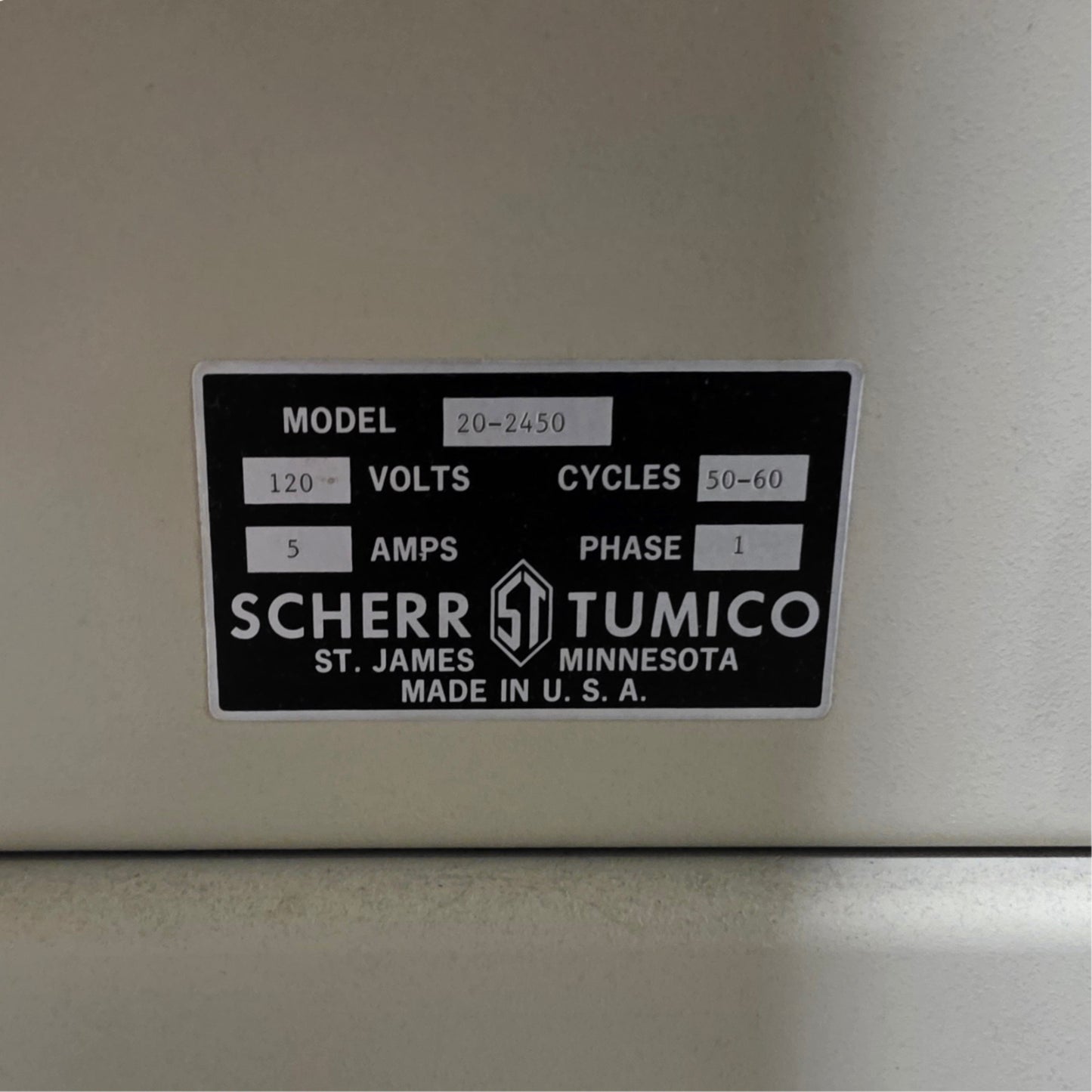 Used Scherr Tumico 20-2450 24" Horizontal Beam Optical Comparator With QC-221E 120VAC