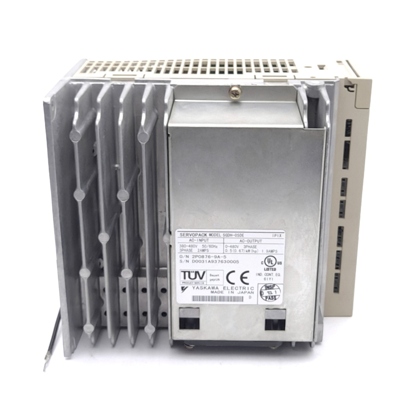 Used Yaskawa SGDH-05DE Sigma II Servopack Drive 3-Phase, 400VAC In, 0-480VAC 1.9A Out