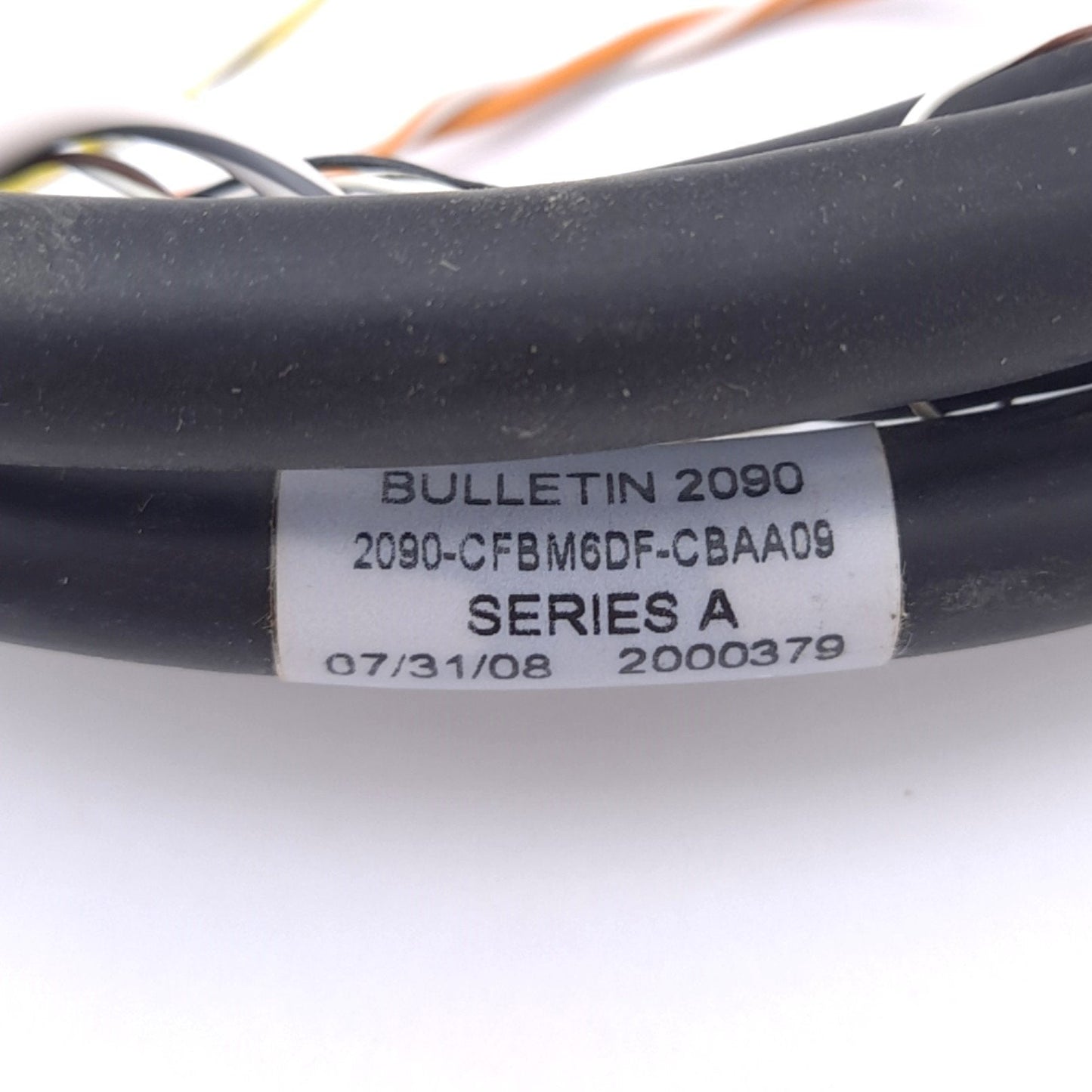 Used Flex Cable 2090-CFBM6DF-CBAA09 Motor Feedback Cable, AMP 28-Pin Female, 1m