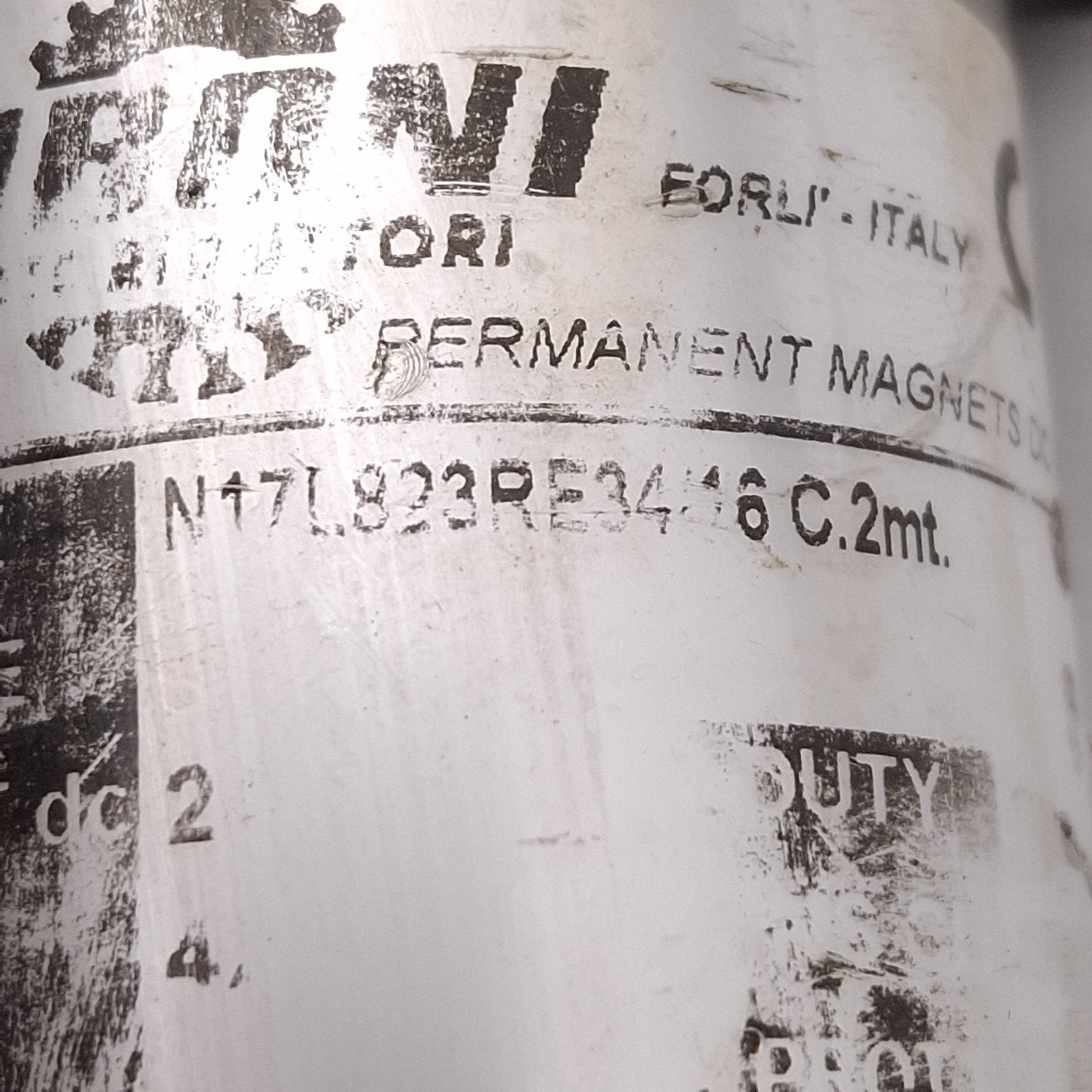 Used Siboni N17L823RE34/16 C.2mt DC Motor, 24VDC 2.7A 40W, 0.1Nm, 4250RPM, ø6mm Shaft