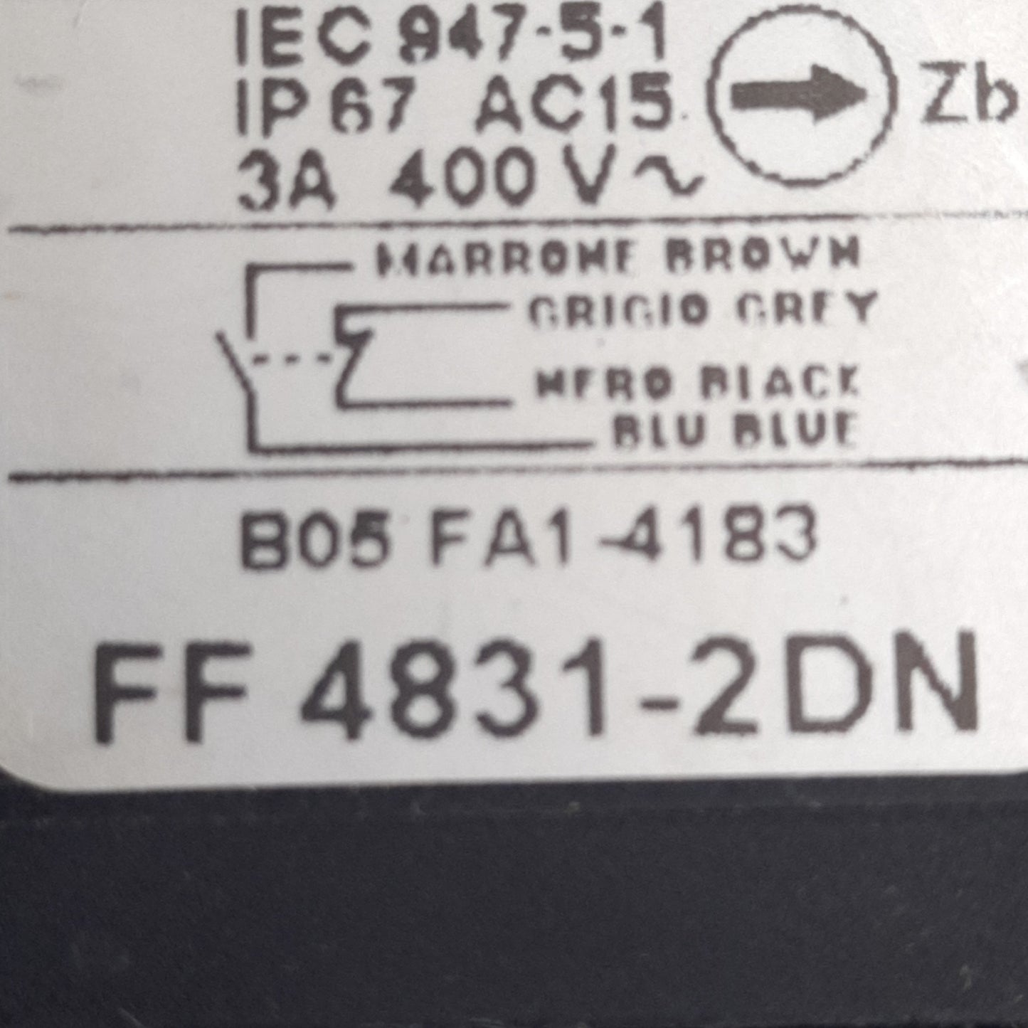 Used Pizzato FF 4831-2DN Roller Lever Limit Switch, 1NO + 1NC, 500VAC/600VDC 10A