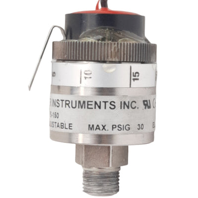 Used Dwyer APS-150 Adjustable Pressure Switch 30psig Max 5A 250VAC/3A 28VDC, 1/8" NPT