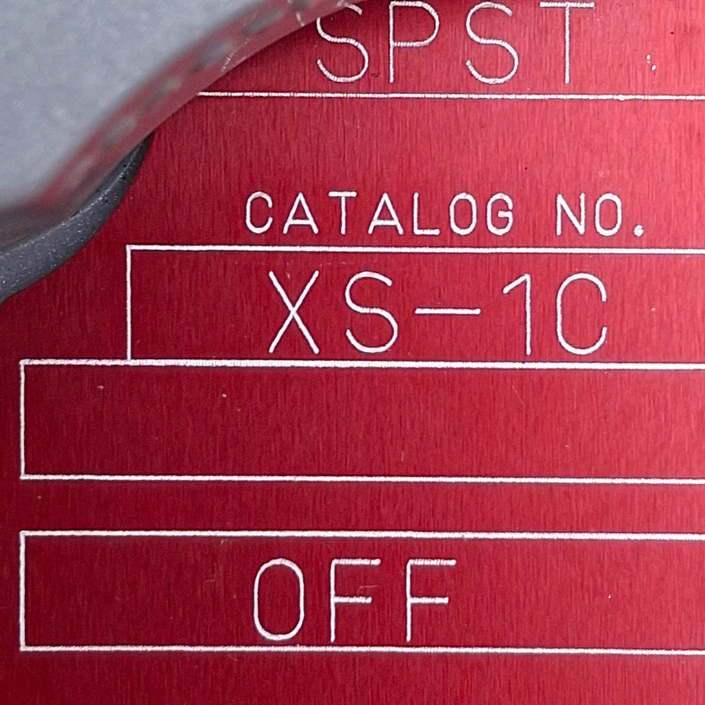 Used Killark XS-1C Tumbler Switch Cover w/ Device, SPST 1-Pole, 120/277VAC 20A