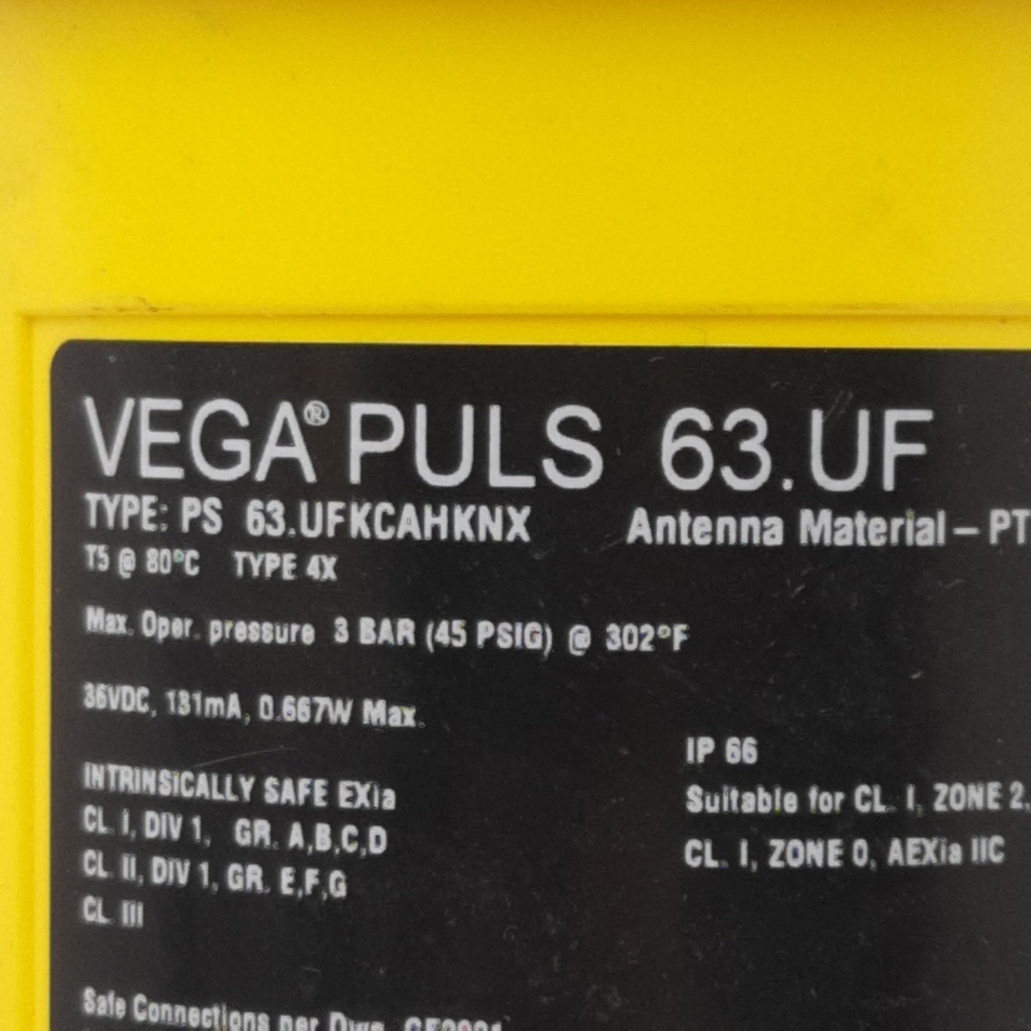 Used Vega PS 63.UFKCAHKNK Liquid Radar Sensor, 3bar Max, 9.6-36VDC 131mA, 35m Range
