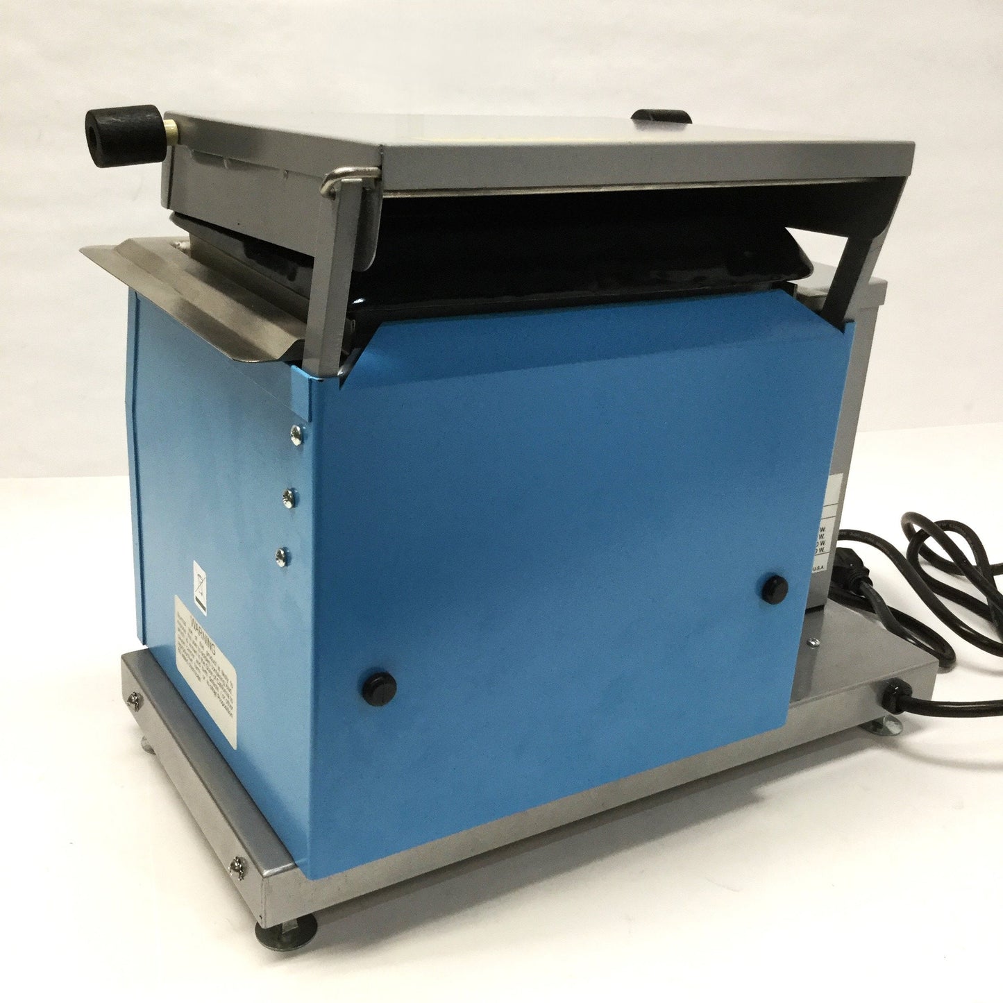 Used Techspray SP-600TP Plato Solder Pot 1000W 750°F, 32lb Crucible Capacity, 115VAC