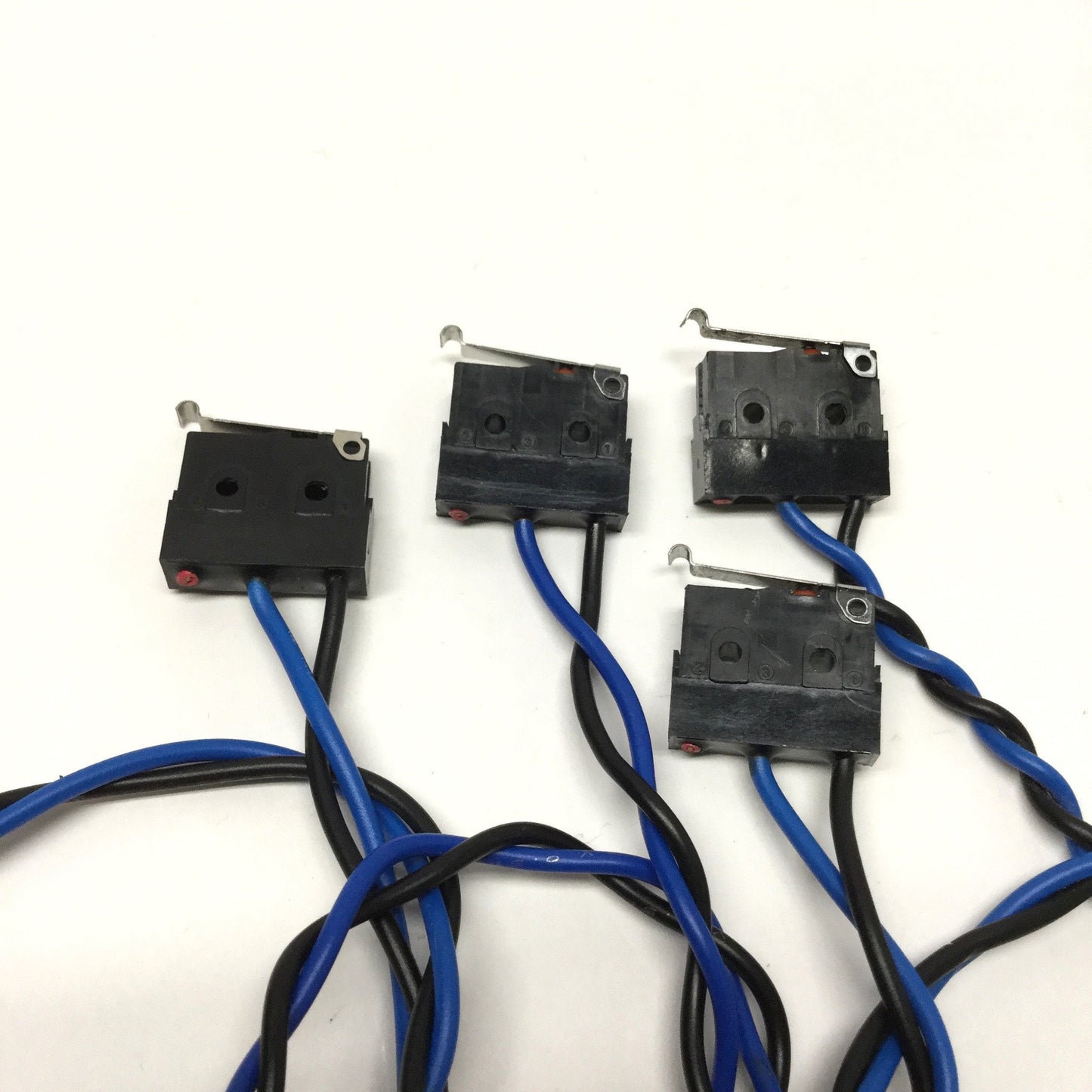 Used Lot of 4 Omron D2SW-01L3M Sealed Limit Switches, Sim Roller Lever, 1NO *NC Cut*