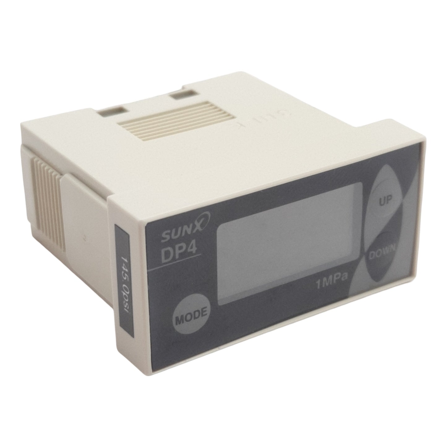 Used SunX DP4-52P Compact Digital Pressure Sensor, PNP, 0-1MPa, 12-24VDC, M5 Female