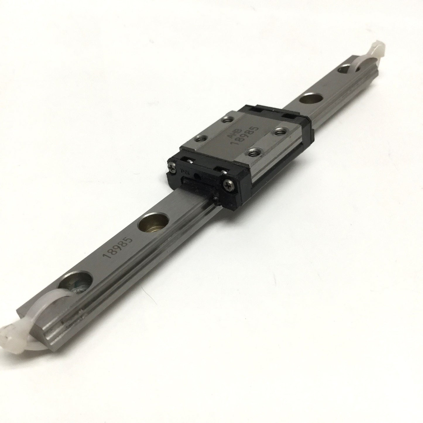 Used THK SRS9XGM Linear Motion Ball Bearing Slide Carriage Block on 120mm Guide Rail