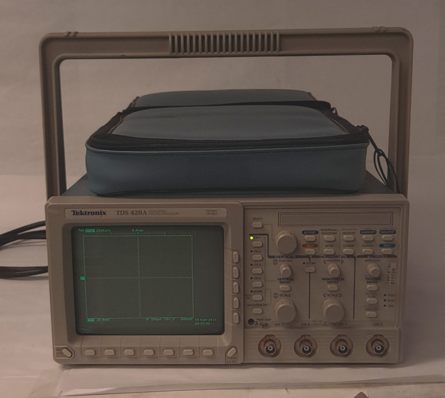 Used Tektronix TDS 420A Digitizing Oscilloscope, 4-Channel, 200MHz 100MS/s, GPIB
