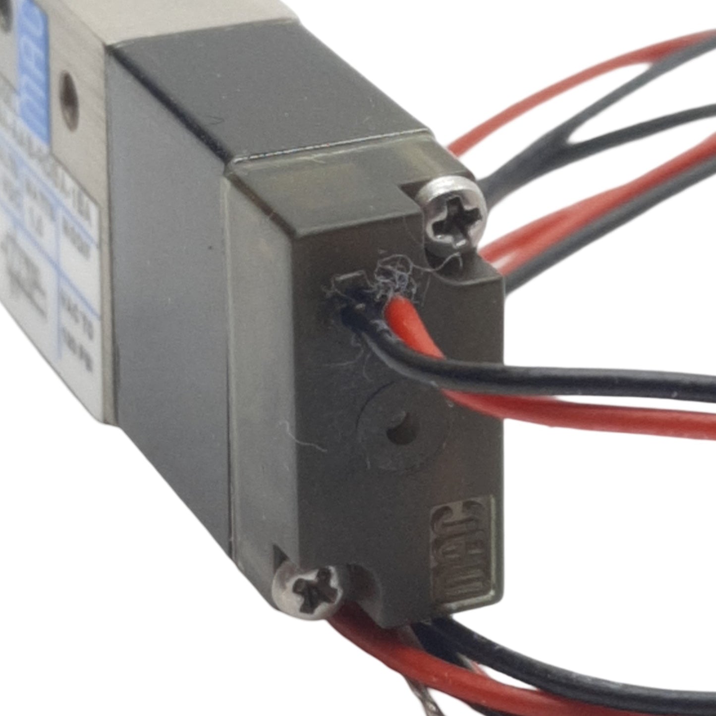 New MAC 33A-AAB-RDBA-1BA Solenoid Valve, 3/2 NC, M3 Ports, 120psi, 1.0W 24VDC Coil