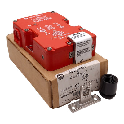 New Allen Bradley 440G-T27172 Guardmaster Safety Interlock, 2NC+1NO, 110VAC Coil