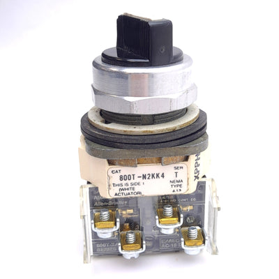 Used Allen Bradley 800T-N2KK4 Maintained Selector Switch, 4-Position, ø30mm, 1NO 1NC
