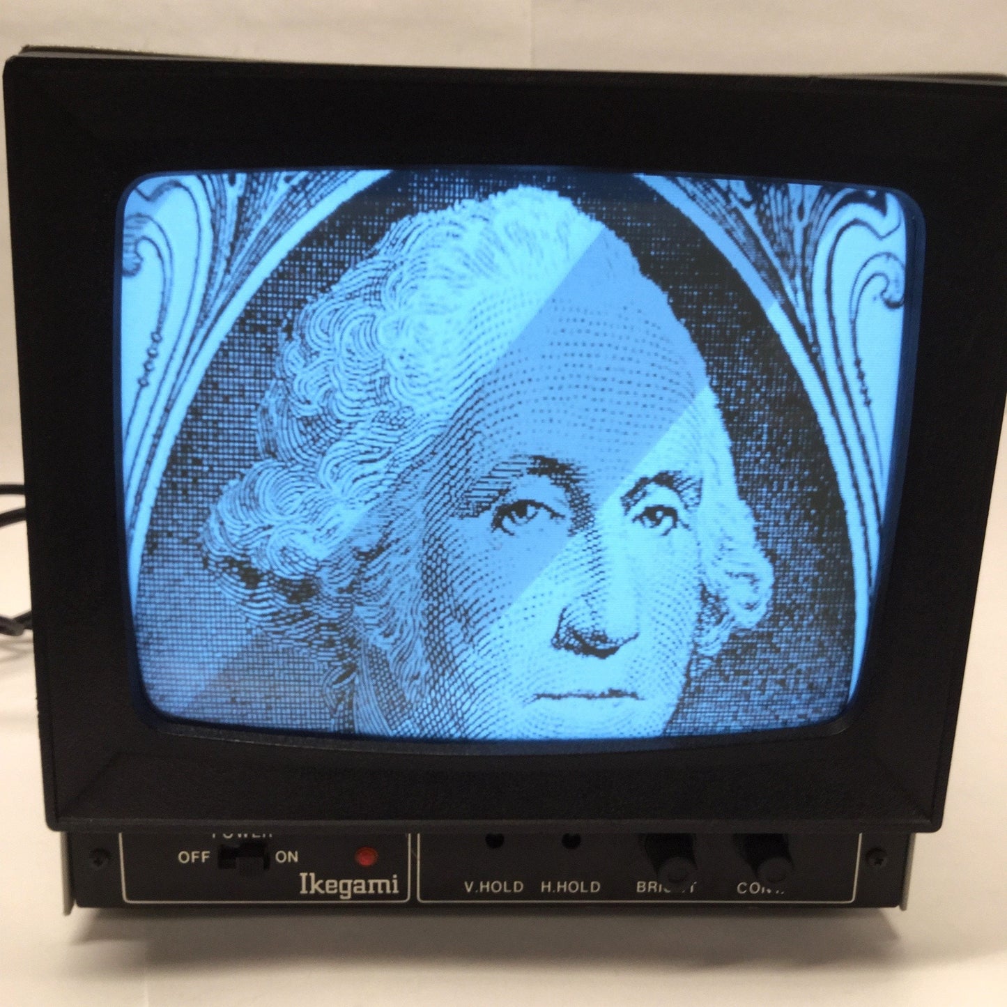 Used Ikegami PM-960 9" Black and White CRT CCTV Picture Monitor, BNC, 120VAC 60Hz