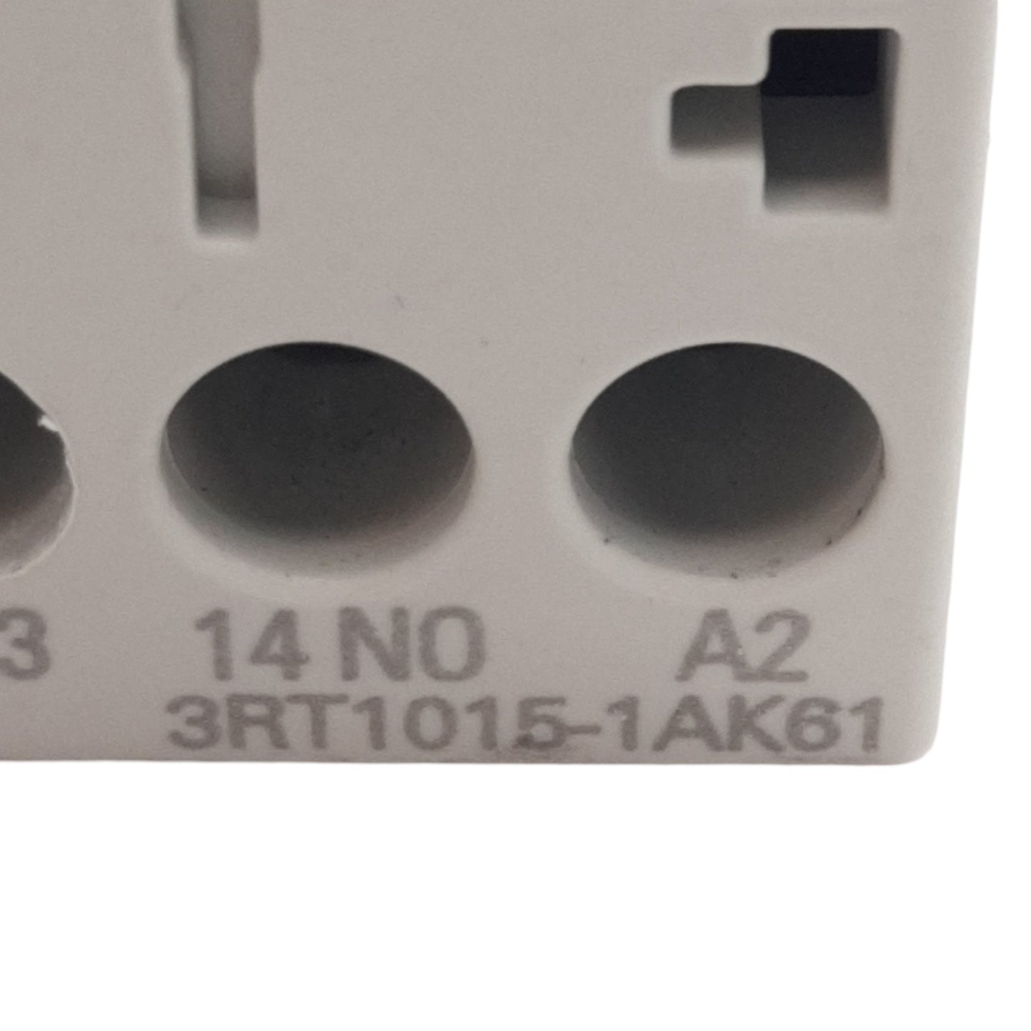 Used Siemens 3RT1015-1AK61 Contactor, 3-Pole + 1NO, 18A 690V, 110/120VAC Coil