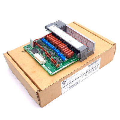 New Allen Bradley 1746-IA16 D Digital Input Module for SLC500, 16-Point, 85-132VAC