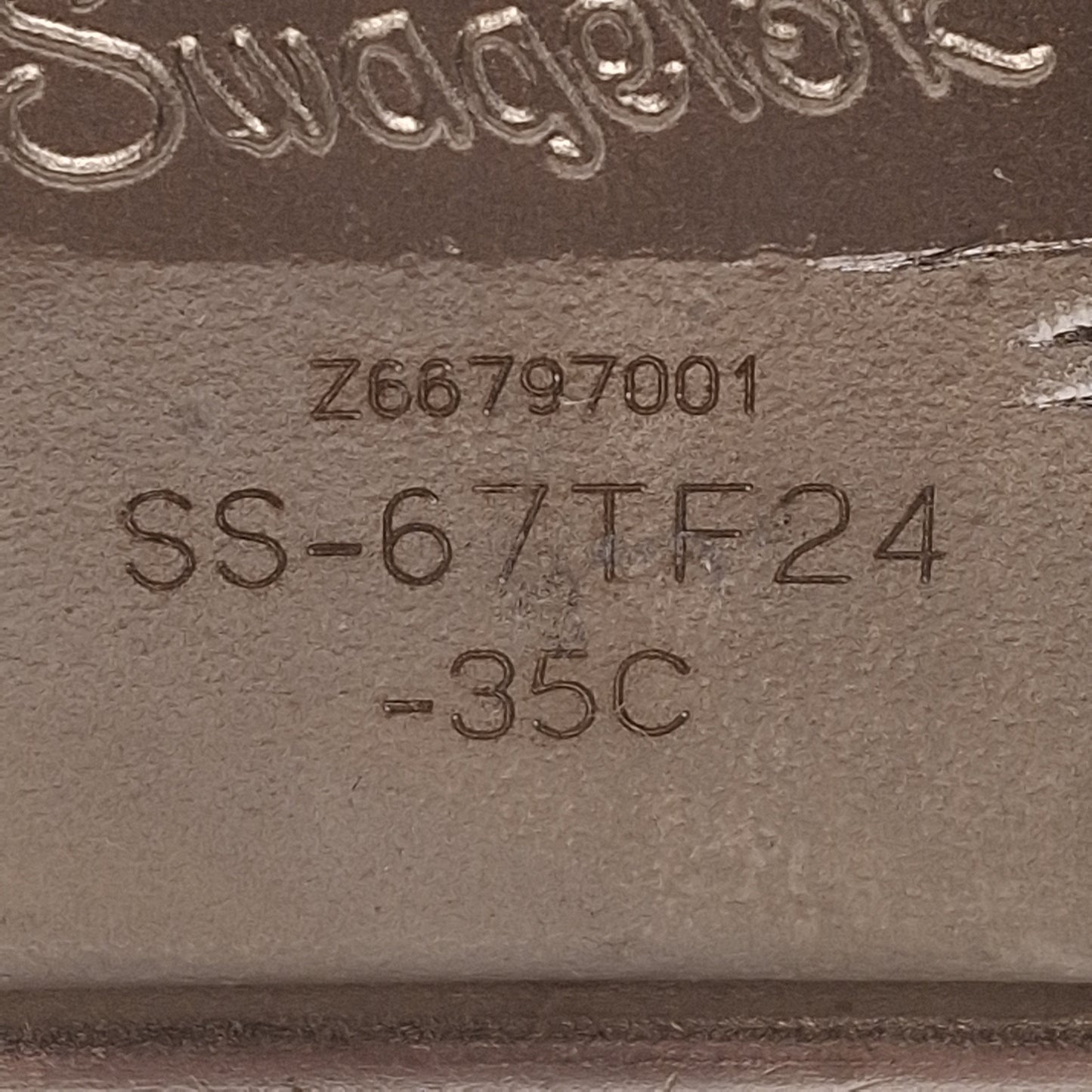 Used Swagelok SS-67TF24 Stainless Steel 60 Series Ball Valve, 1500psig, 1-1/2in NPT