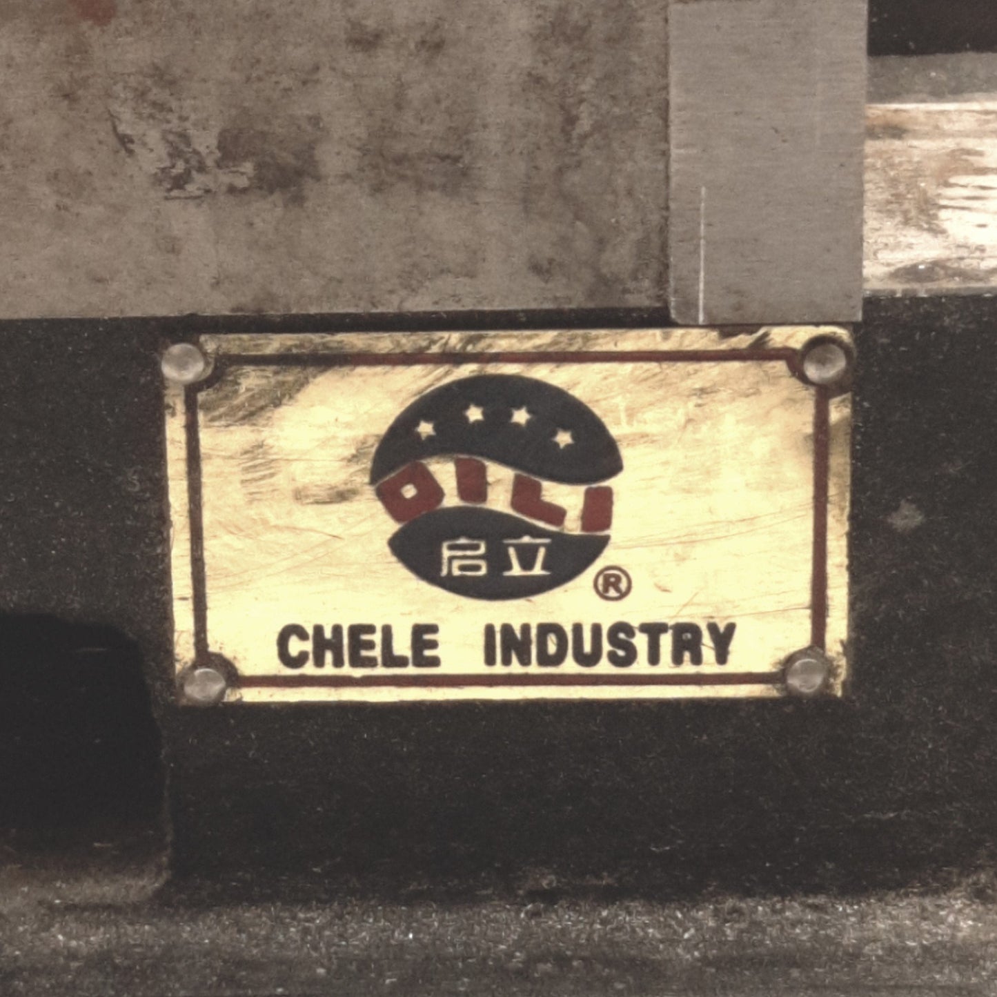 Used OILI Chele Industries Machine Vise, 3/4in Manual, 6in Opening, 6in x 1.8in Jaw