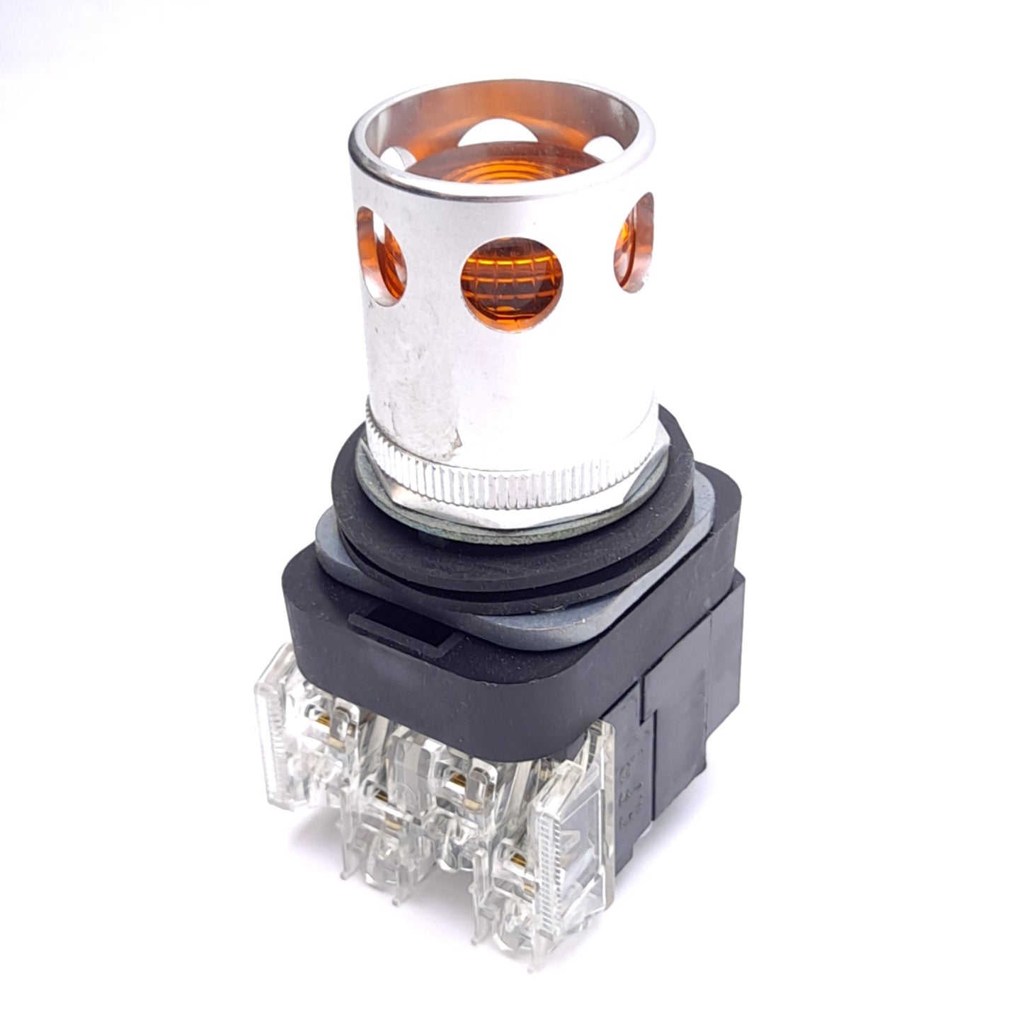 Used Allen Bradley 800T-PBH16A Amber Pushbutton, ø30mm, 1NO 1NC, 600VAC 10A Contact