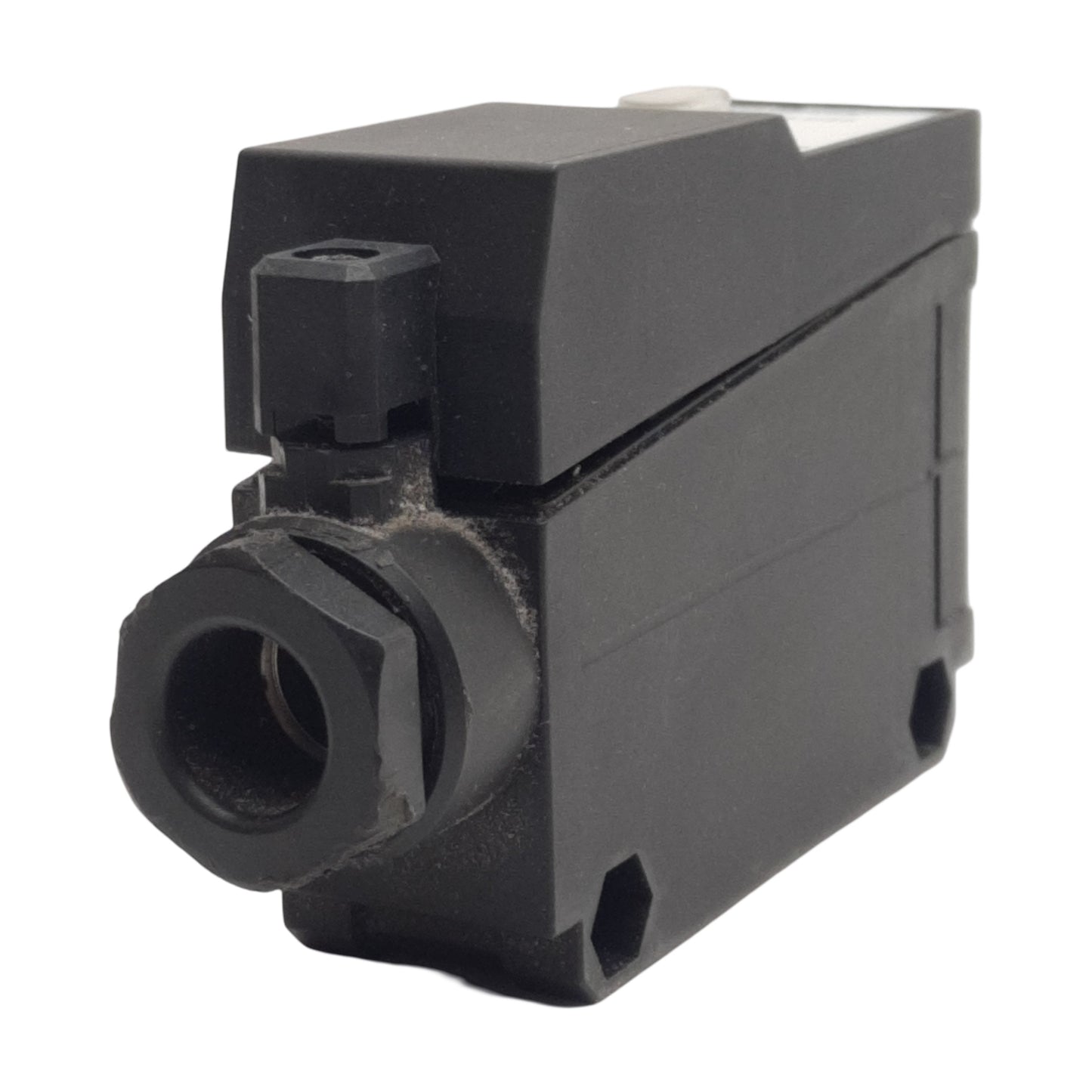 Used Balluff BOS S2-5-C90 Optical Sensor PNP/NPN 900mm Range 10-30VDC 100mA 1/2in NPT