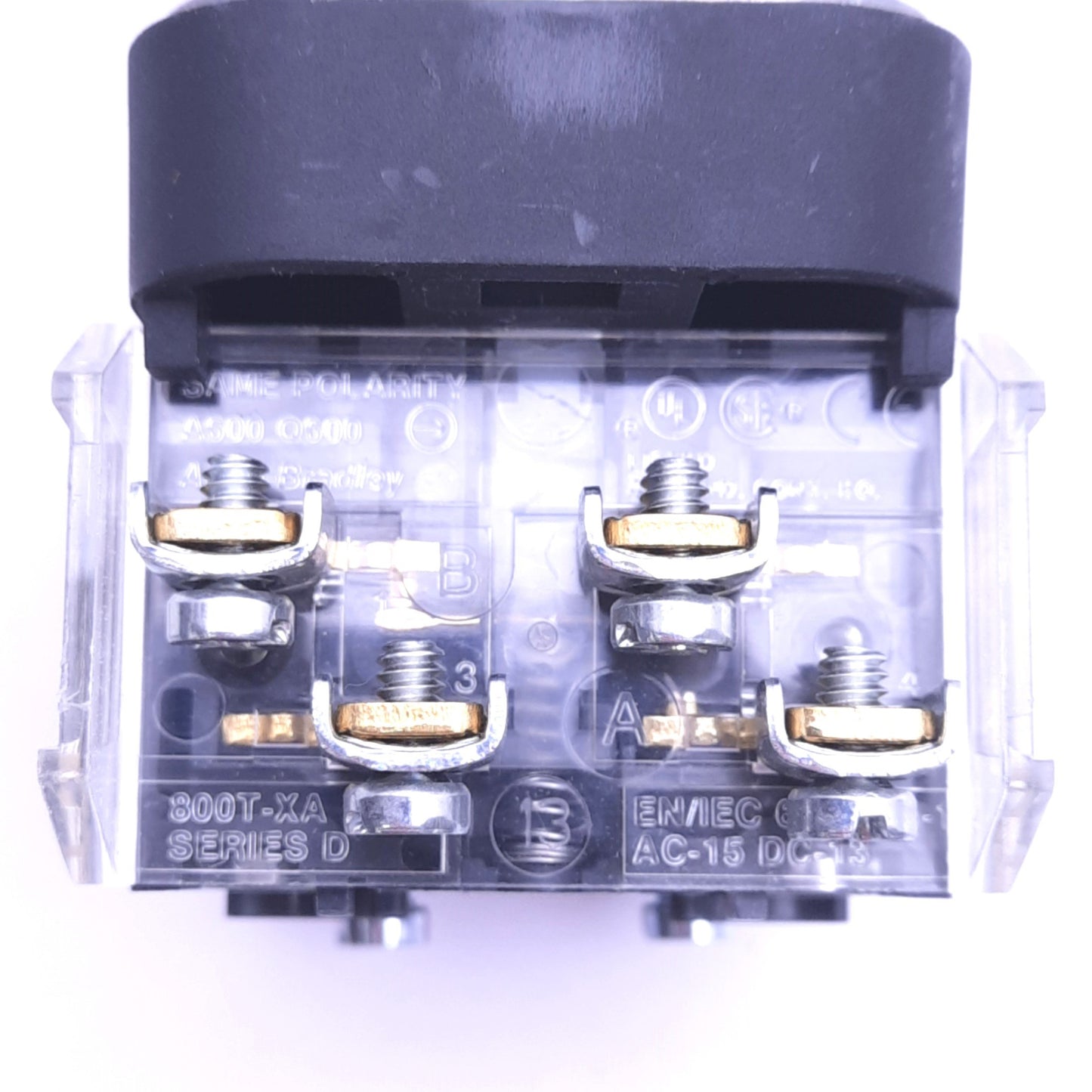 New Allen Bradley 800T-PBH16G Illuminated Pushbutton Switch, ø30mm, 1NC 1NO, 120VAC