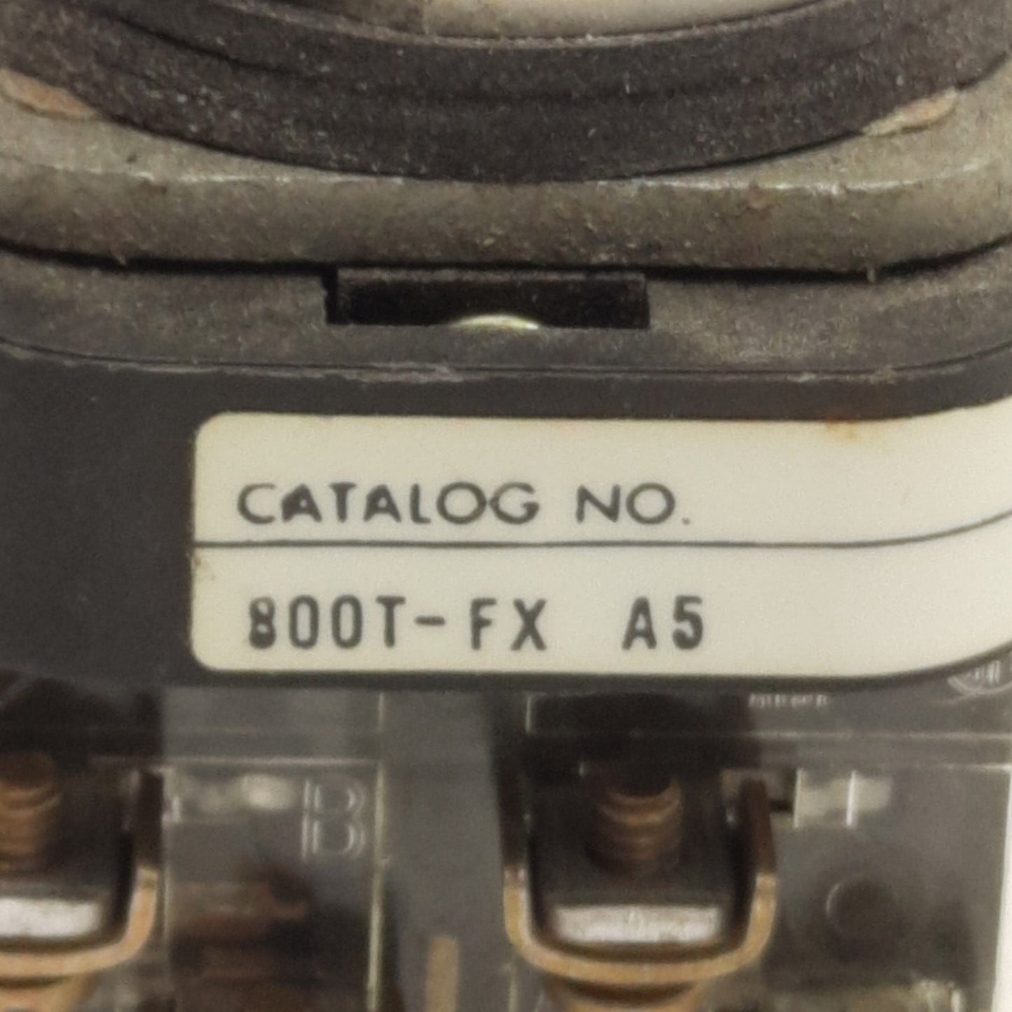 Used Allen Bradley 800T-FXA5 Pushbutton Switch, 1NO/1NC/1NCLB, 600V 10A, ø30mm