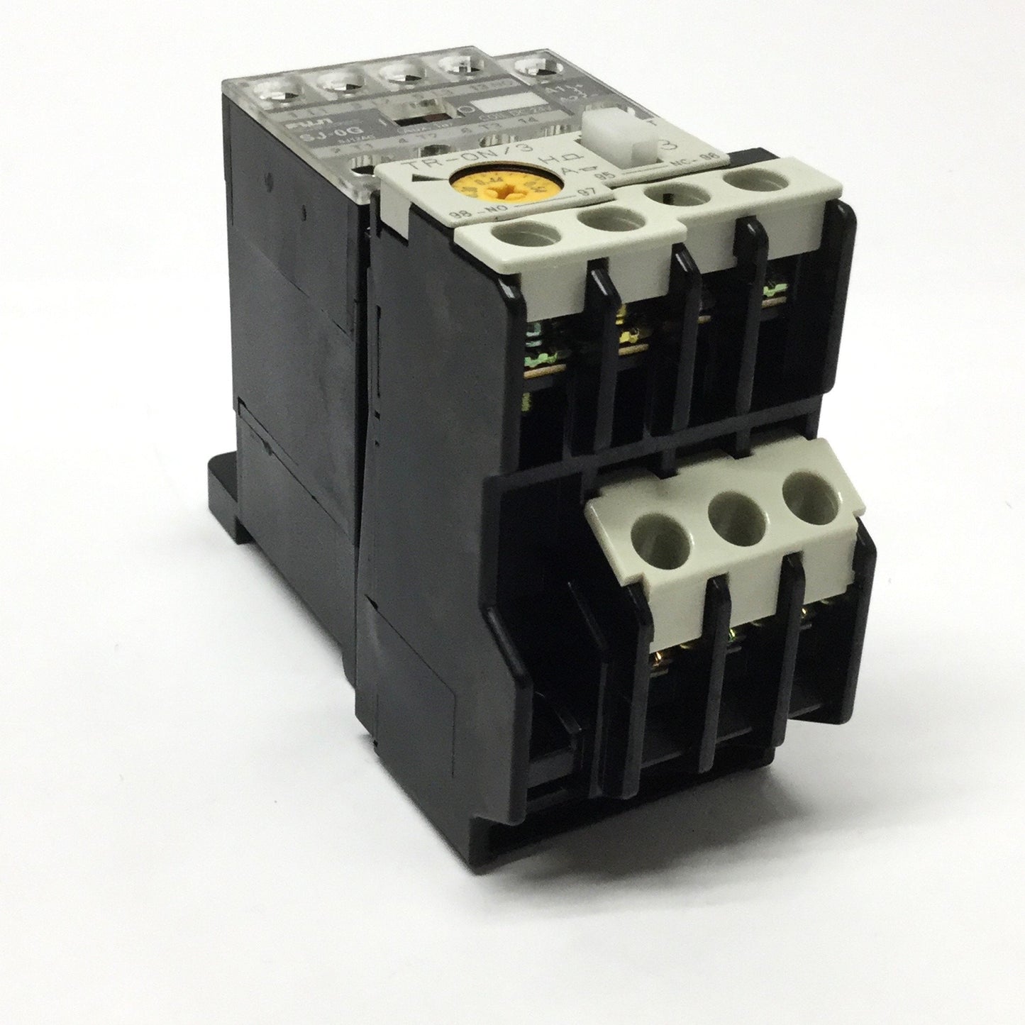 Used Fuji SJ-0G Motor Starter Contactor 3-Pole 24VDC Coil w/Overload Relay 0.36-0.54A