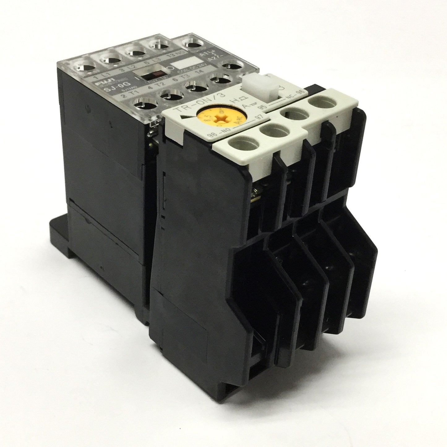 Used Fuji SJ-0G Motor Starter Contactor 3-Pole 24VDC Coil w/Overload Relay 5-8A