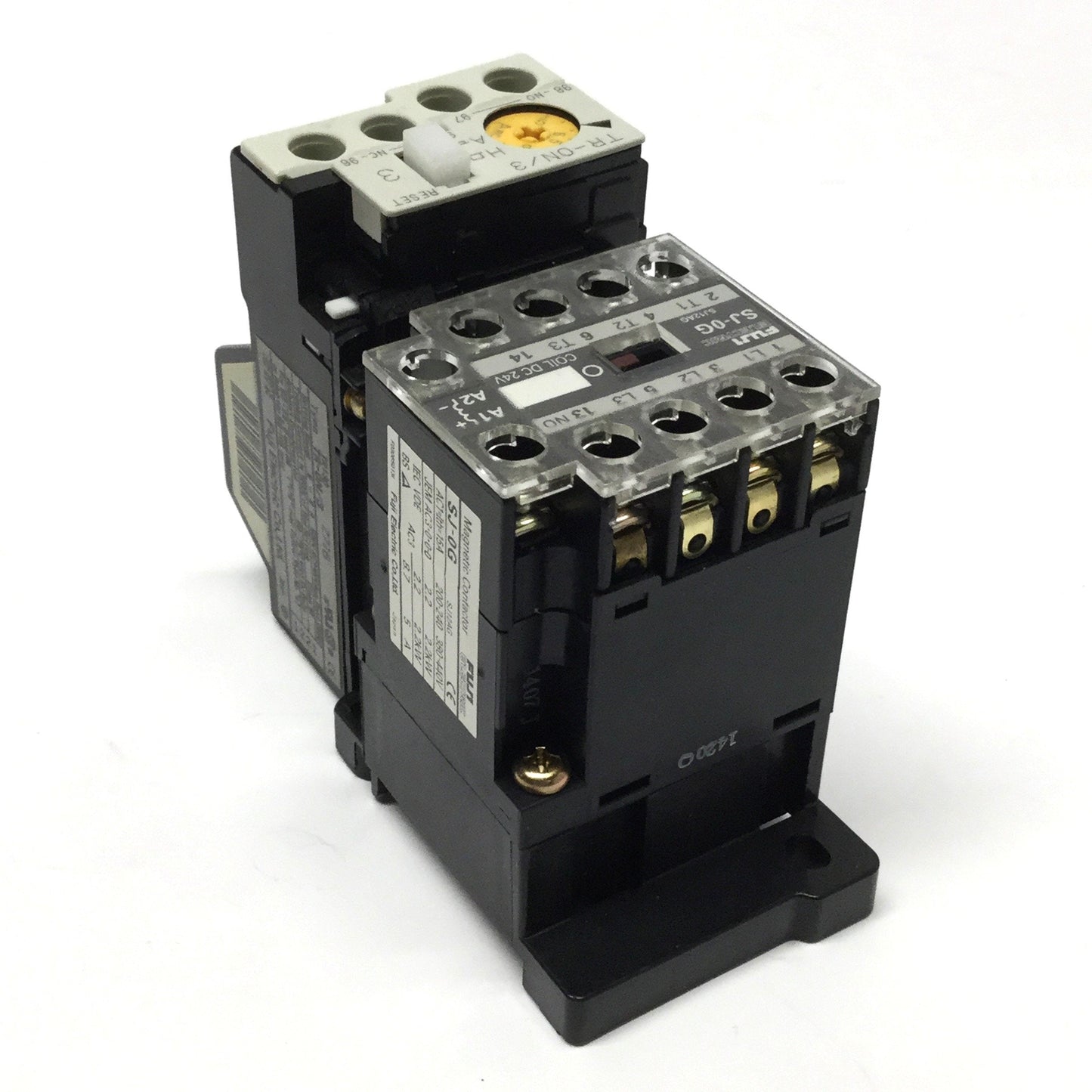 Used Fuji SJ-0G Motor Starter Contactor 3-Pole 24VDC Coil w/Overload Relay 5-8A