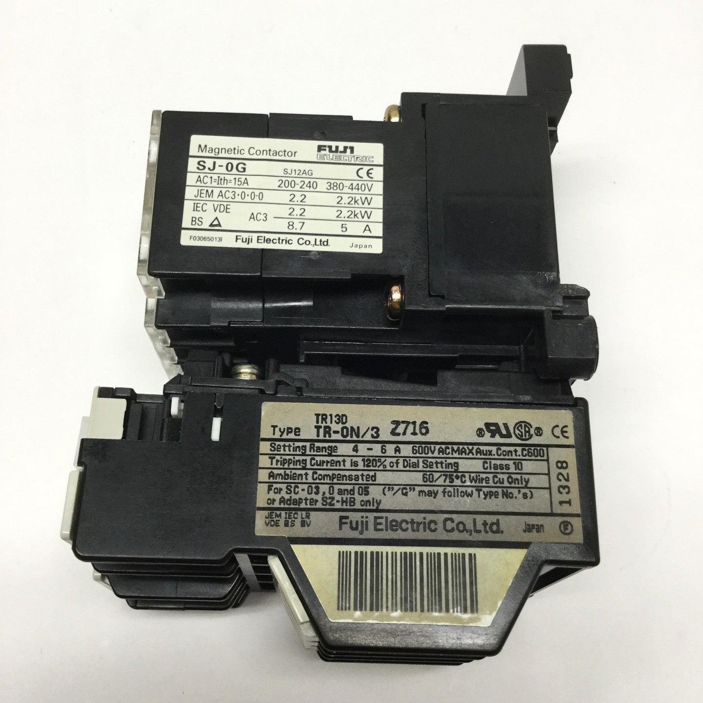 Used Fuji SJ-0G Motor Starter Contactor 3-Pole 24VDC Coil w/Overload Relay 4-6A