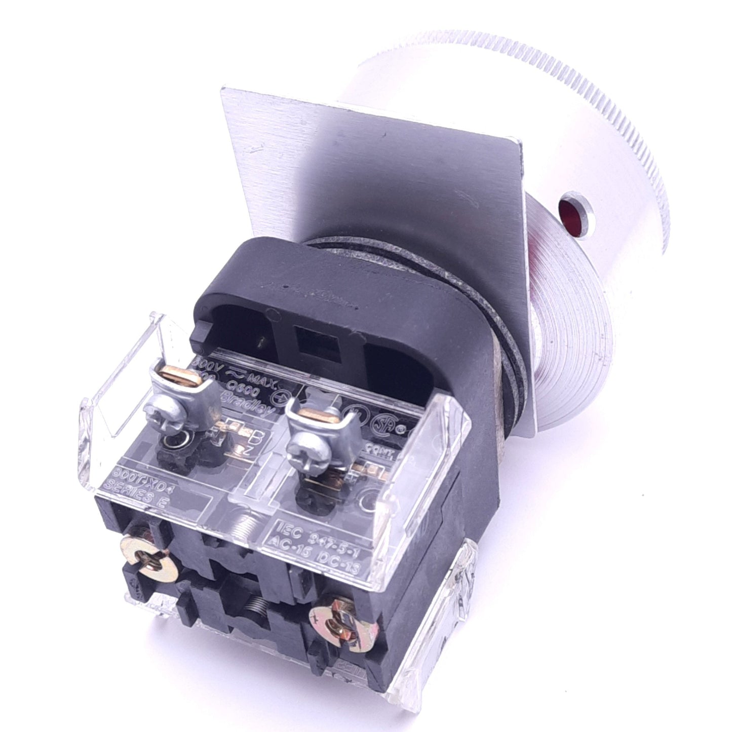 Used Allen Bradley 800T-FXA5 Push/Pull E-Stop Switch w/ Guard, 30mm, 2NCLB 600VAC 10A