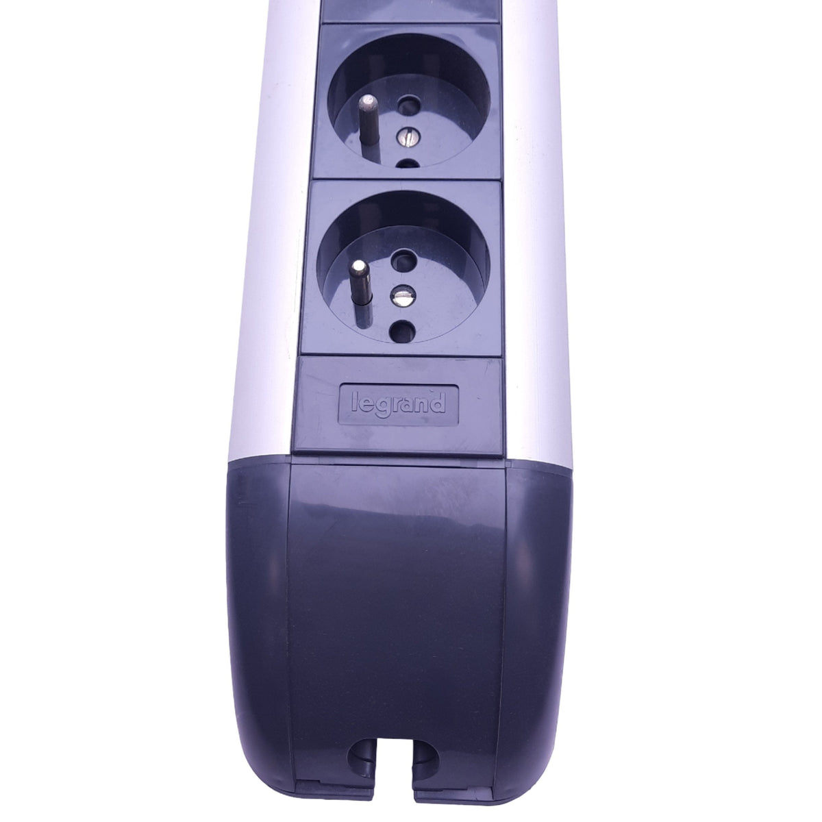 Used Legrand 532 44 Heavy Duty Power Strip, 5-Outlet, Type E Plug, 230VAC, 3680W Max
