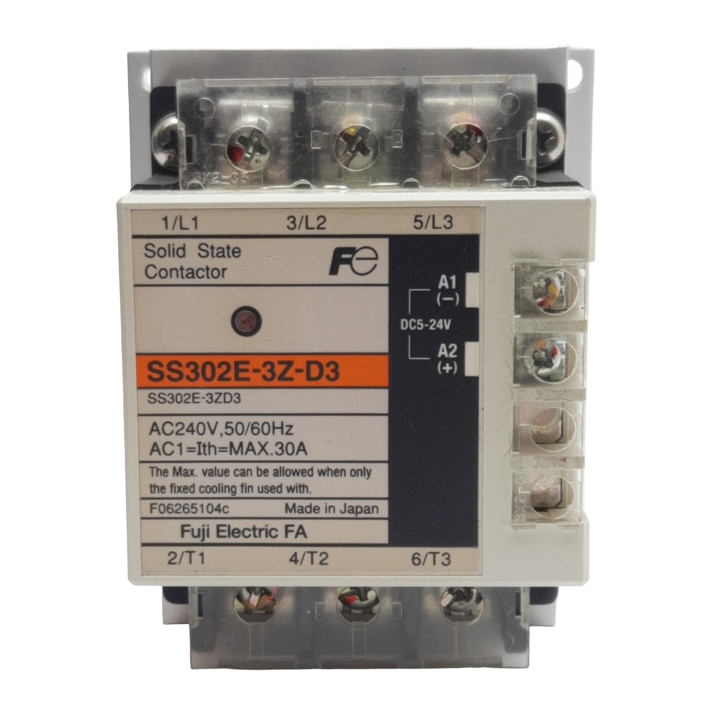 Used Fuji Electric SS302E-3Z-D3\F Solid-State Contactor, 240VAC 30A, 5-24VDC Control